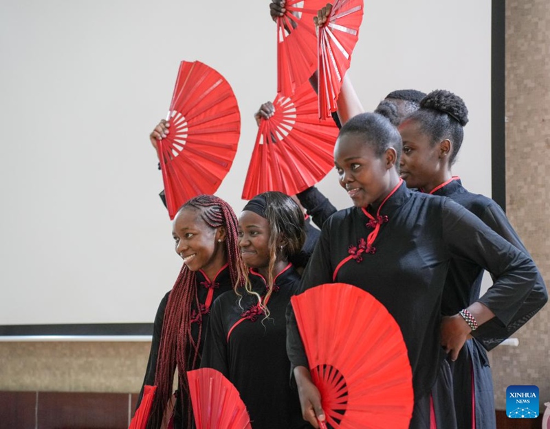 Kampuni ya Afristar na Chuo Kikuu cha Nairobi waandaa kwa pamoja shughuli za kusherehekea Sikukuu ya Jadi ya Mbalamwezi ya China