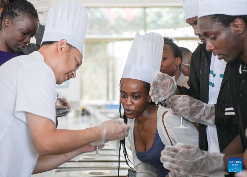 Kampuni ya Afristar na Chuo Kikuu cha Nairobi waandaa kwa pamoja shughuli za kusherehekea Sikukuu ya Jadi ya Mbalamwezi ya China